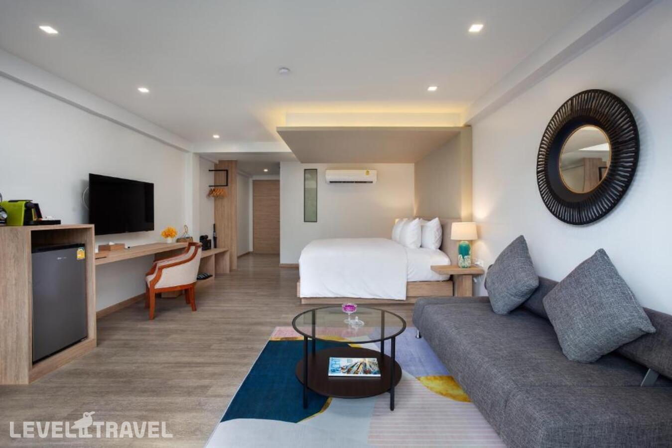 фотографии номера Номер с террасой отеля Anona Beachfront Phuket Resort в Таиланд(Патонг Бич) - фото №2