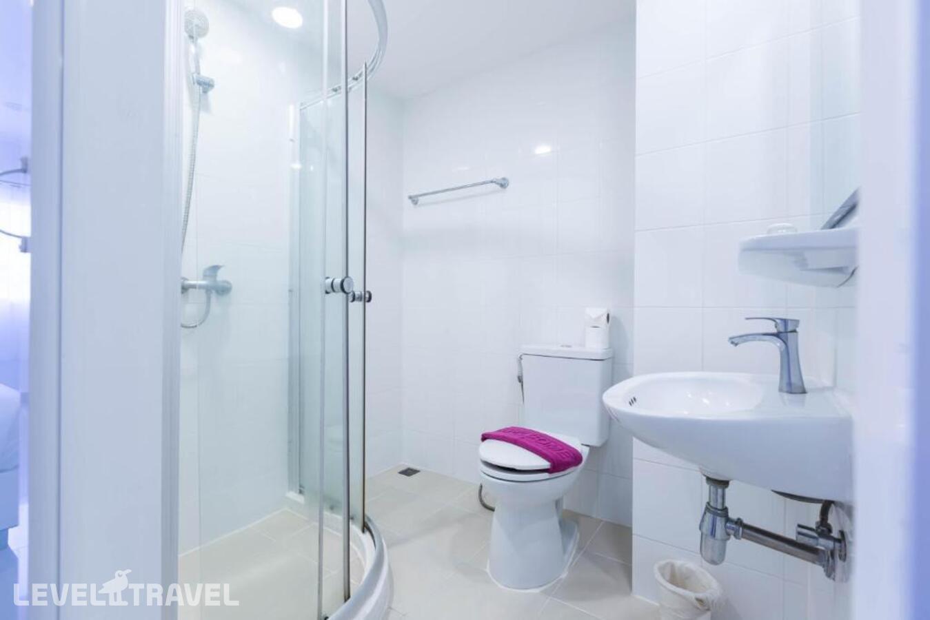 фотографии номера Улучшенный (две односпальные кровати) отеля Hotel Zing в Таиланд(Пратамнак) - фото №7