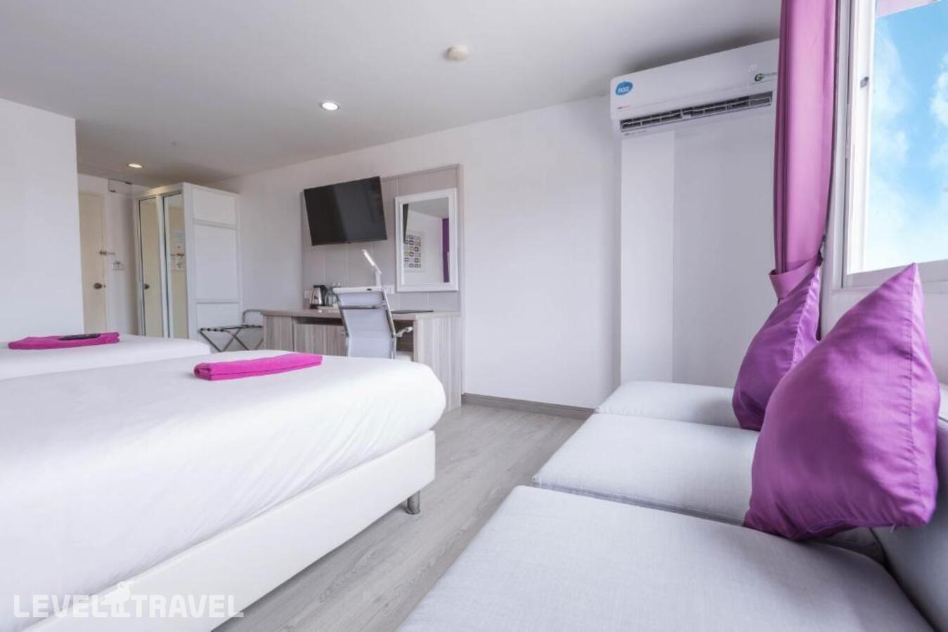фотографии номера Улучшенный (две односпальные кровати) отеля Hotel Zing в Таиланд(Пратамнак) - фото №4