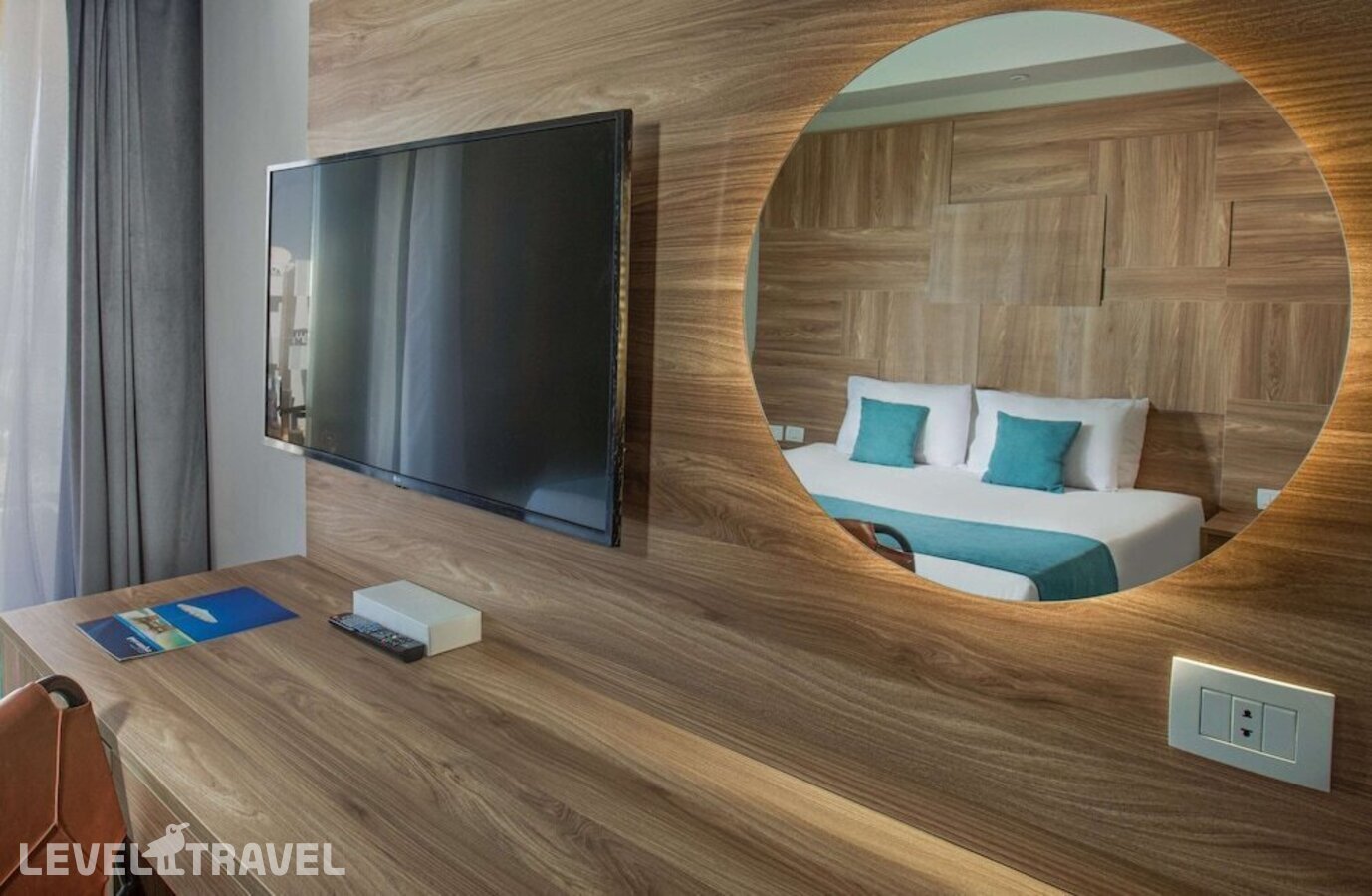 фотографии номера Премиум с видом на море (две односпальные кровати) отеля V Hotel - Sharm El Sheikh (Ex. Pyramisa Beach Resort) в Египет(Шаркс Бэй) - фото №19