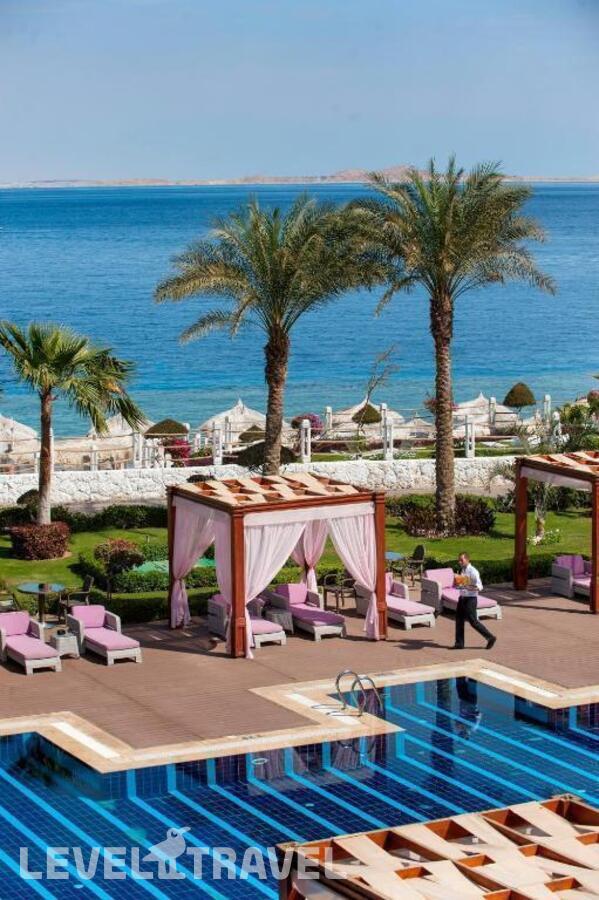 фотографии номера Полулюкс с видом на море отеля Sunrise Arabian Beach Resort в Египет(Шаркс Бэй) - фото №2