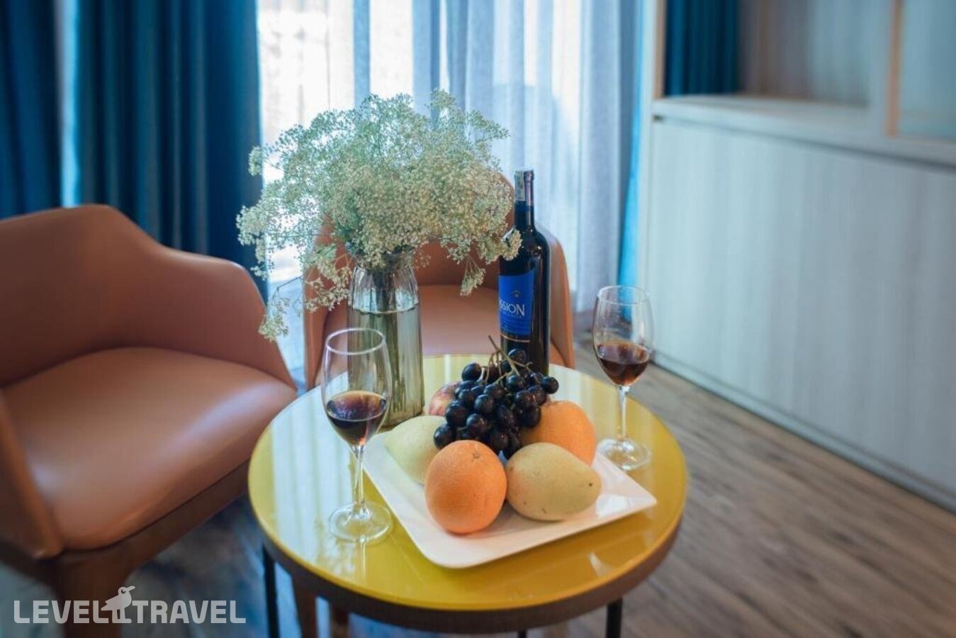 фотографии номера Полулюкс с балконом отеля Aaron Hotel в Вьетнам(Нячанг) - фото №43