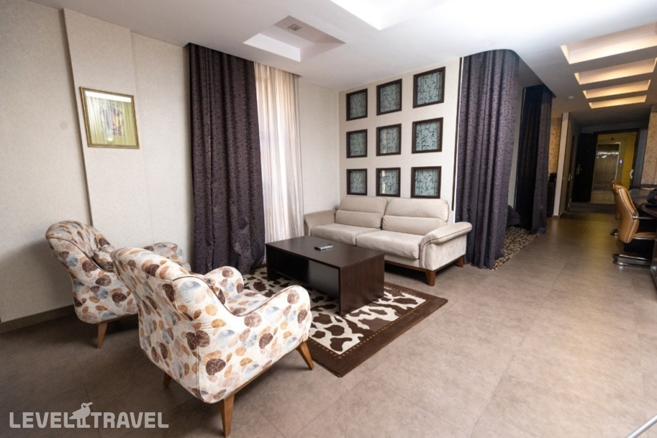 фотографии номера Полулюкс (две односпальные кровати) отеля Shirak Hotel в Армения(Ереван) - фото №1