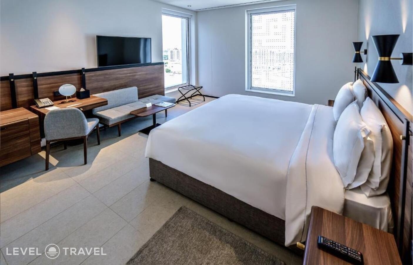 фотографии номера Люкс Мега отеля Form Hotel Dubai, A Member Of Design Hotels в ОАЭ(Аль Джадаф) - фото №8