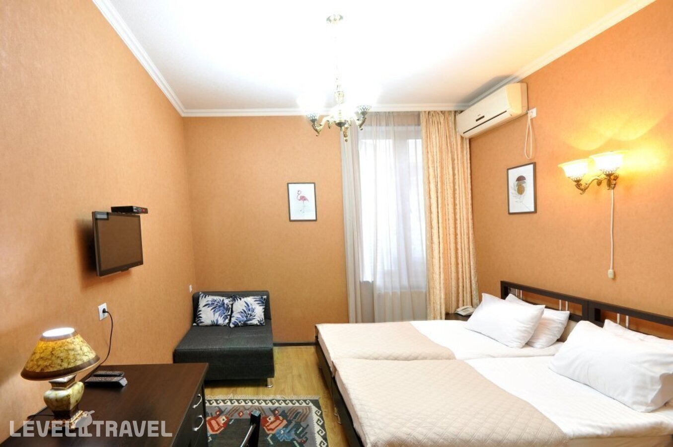 фотографии номера Стандартный (две односпальные кровати) отеля Flamingo Hotel в Грузия(Тбилиси) - фото №4