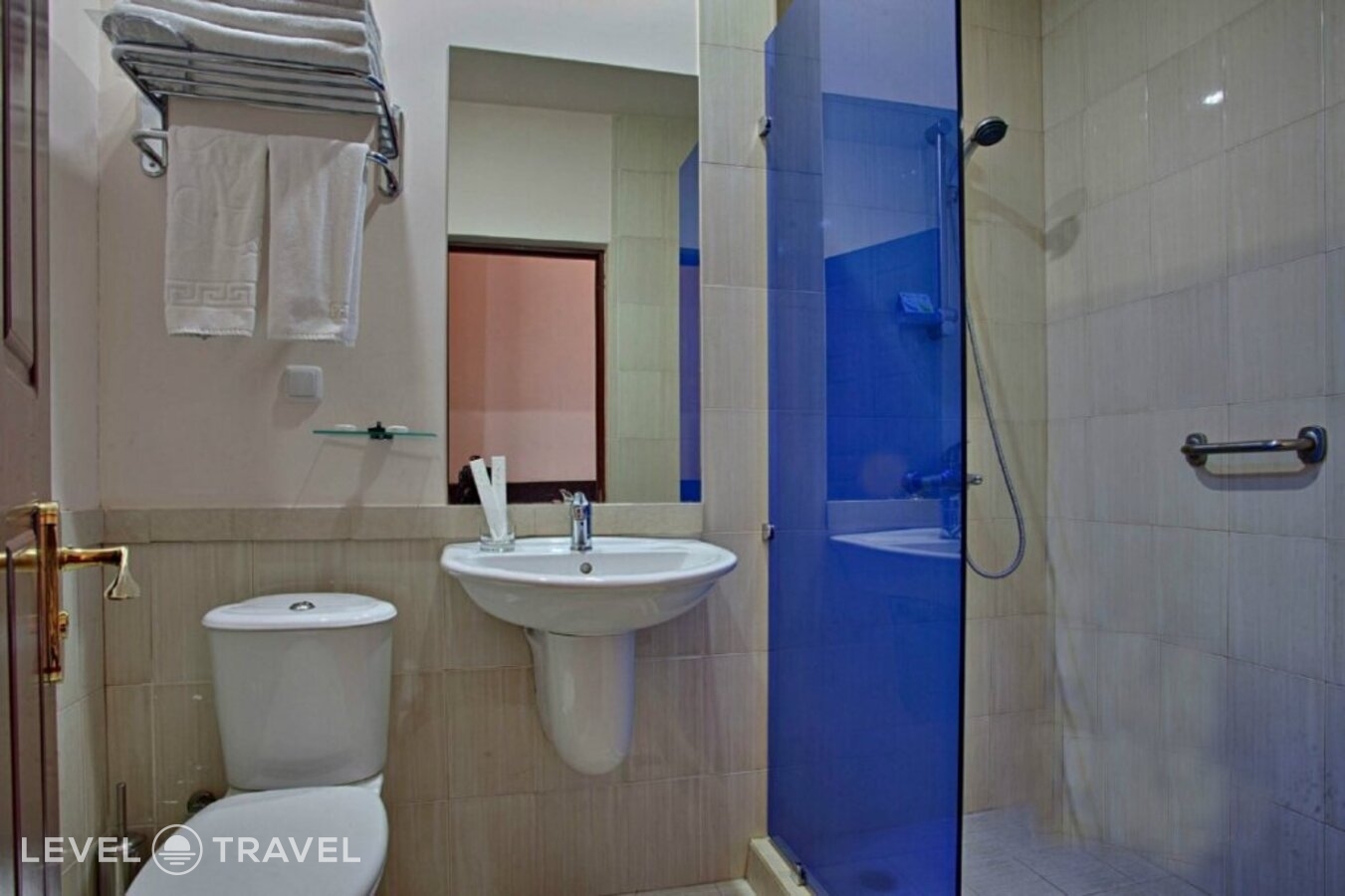 фотографии номера Экономичный (две односпальные кровати) отеля Bomo Regineh Hotel в Армения(Ереван) - фото №5