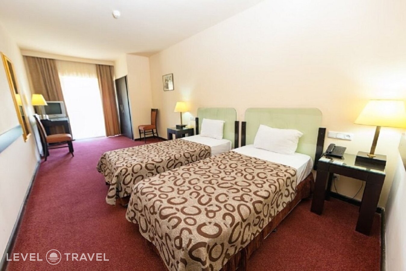 фотографии номера Экономичный (две односпальные кровати) отеля Bomo Regineh Hotel в Армения(Ереван) - фото №2