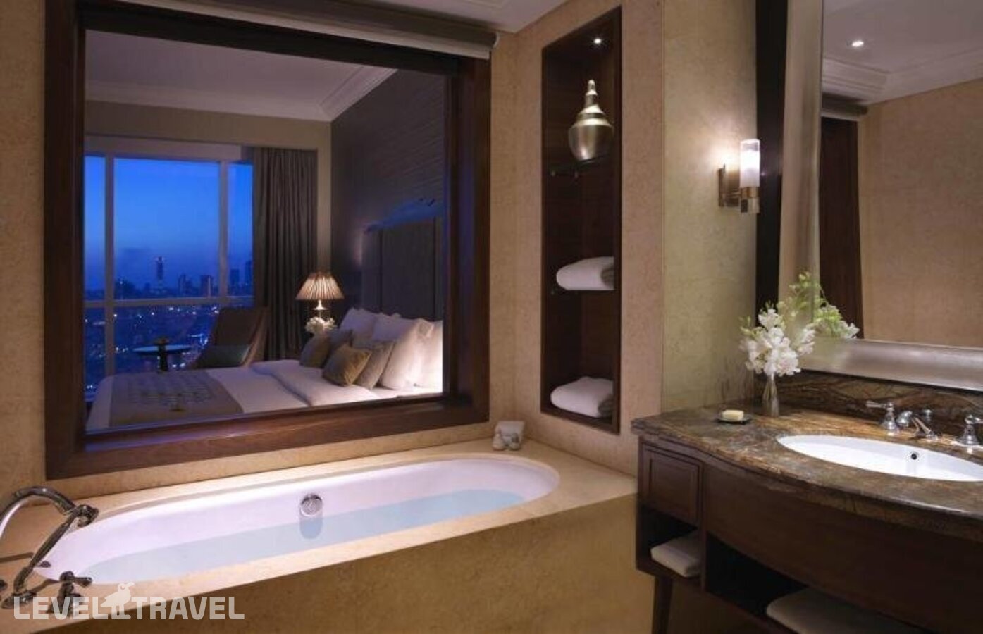 фотографии номера Стандартный (две односпальные кровати) отеля Dusit Thani Abu Dhabi в ОАЭ(Абу-Даби) - фото №3