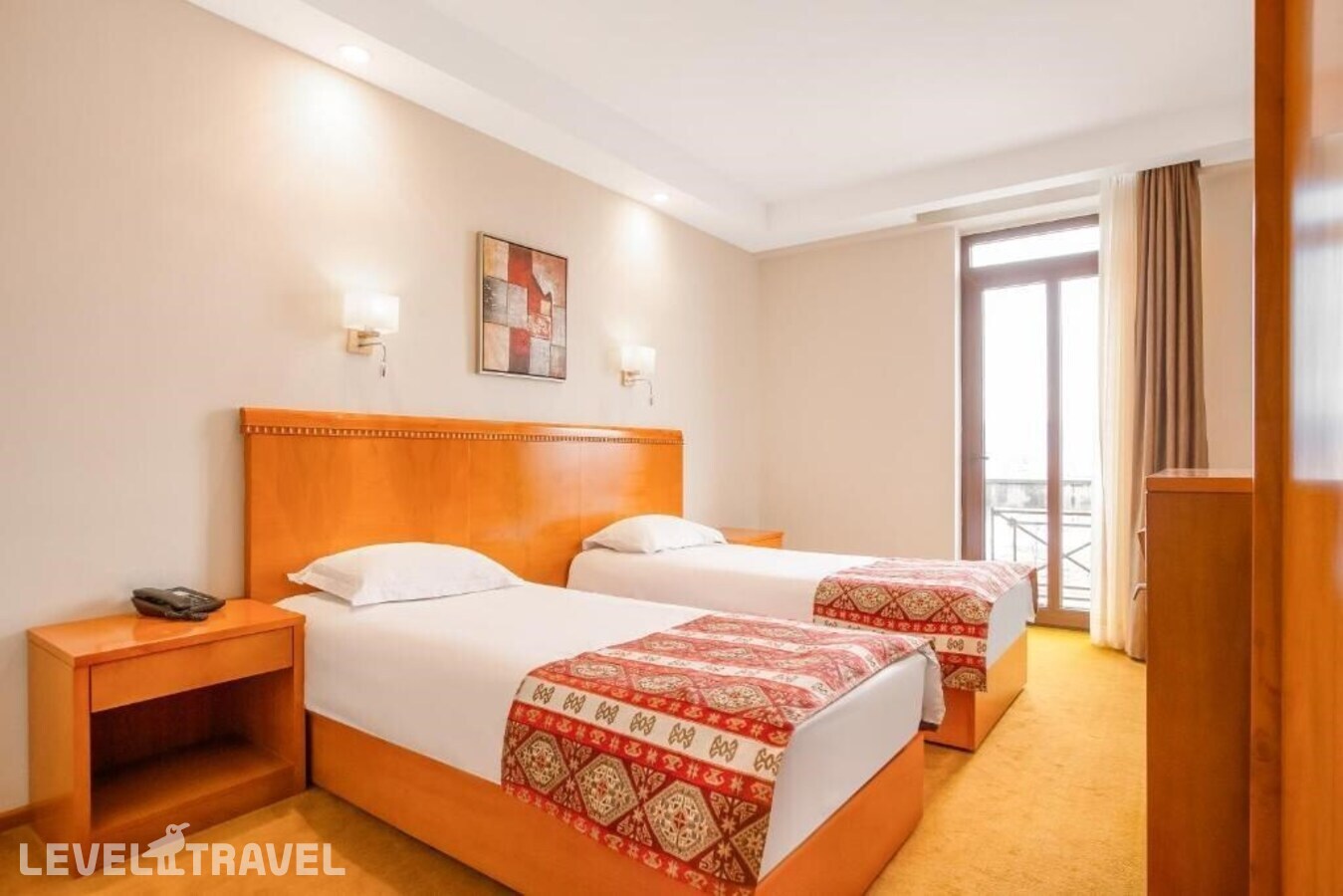 фотографии номера Стандартный (две односпальные кровати) отеля Urban Boutique Hotel в Грузия(Тбилиси) - фото №1