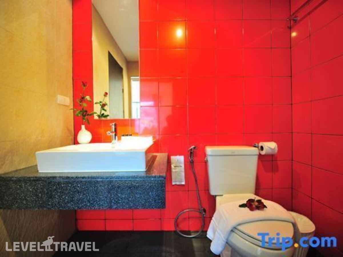 фотографии номера Делюкс (две односпальные кровати) отеля Alfresco Phuket Hotel в Таиланд(Патонг Бич) - фото №3
