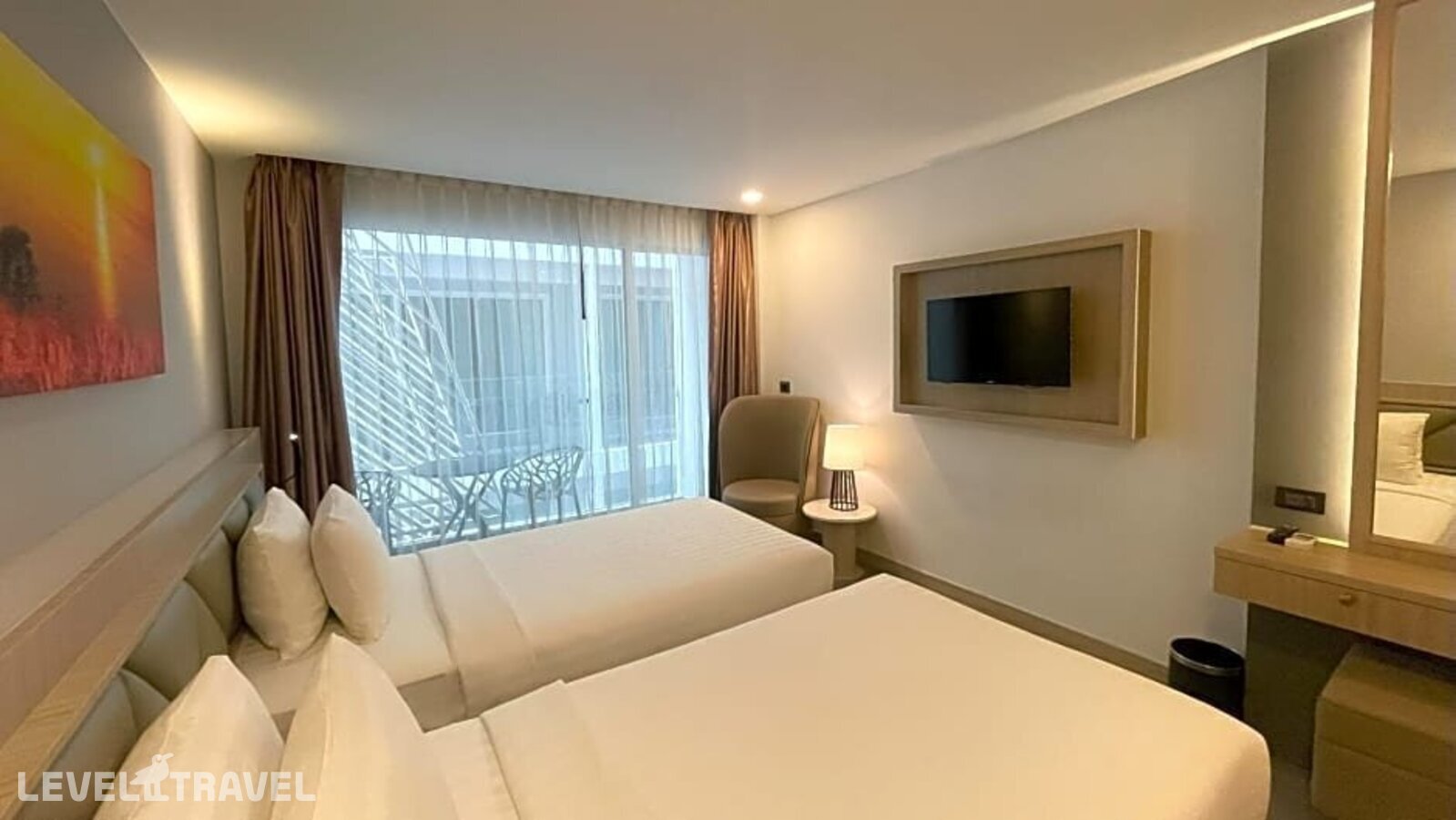 фотографии номера Делюкс (две односпальные кровати) отеля Clarion Hotel Patong (Ex.Araya Patong Beach Hotel) в Таиланд(Патонг Бич) - фото №11