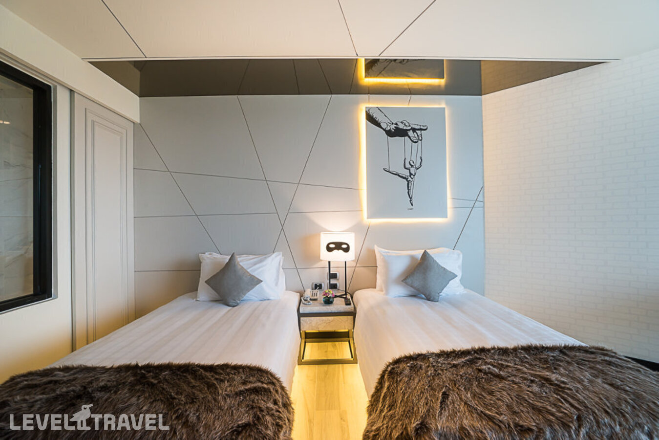 фотографии номера Делюкс с видом на море (две односпальные кровати) отеля Mera Mare Hotel в Таиланд(Центральная Паттайя) - фото №8