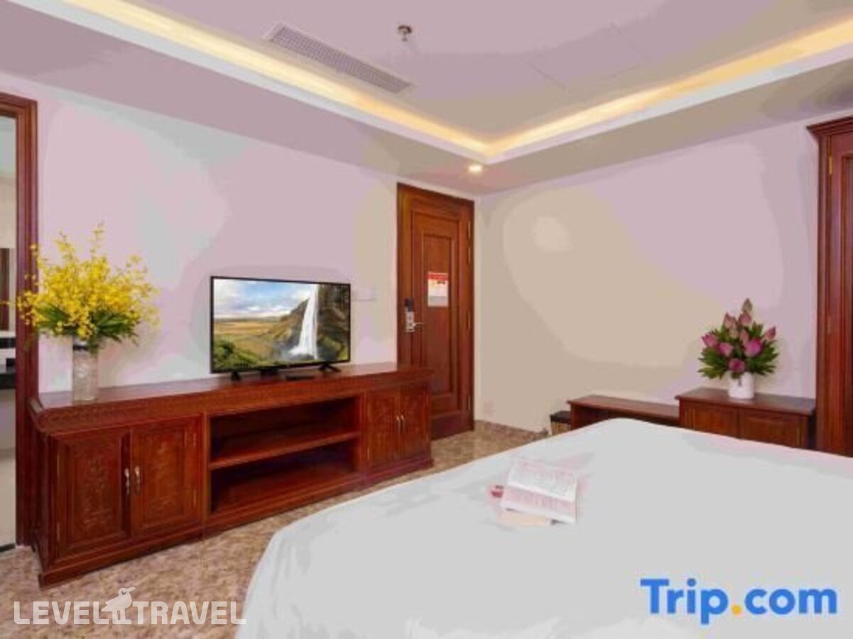 фотографии номера Улучшенный (две односпальные кровати) отеля Red Sun Nha Trang Hotel в Вьетнам(Нячанг) - фото №2