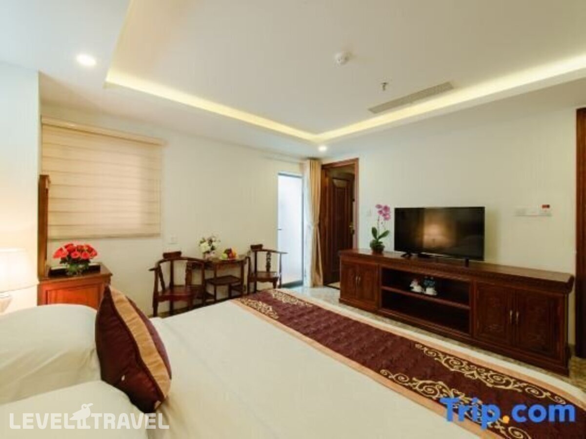 фотографии номера Улучшенный (две односпальные кровати) отеля Red Sun Nha Trang Hotel в Вьетнам(Нячанг) - фото №4