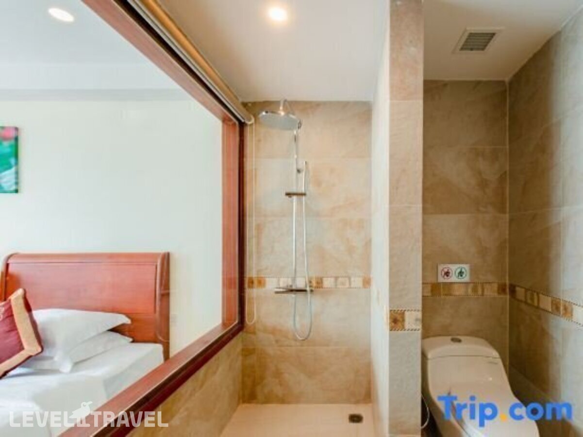 фотографии номера Улучшенный (две односпальные кровати) отеля Red Sun Nha Trang Hotel в Вьетнам(Нячанг) - фото №10