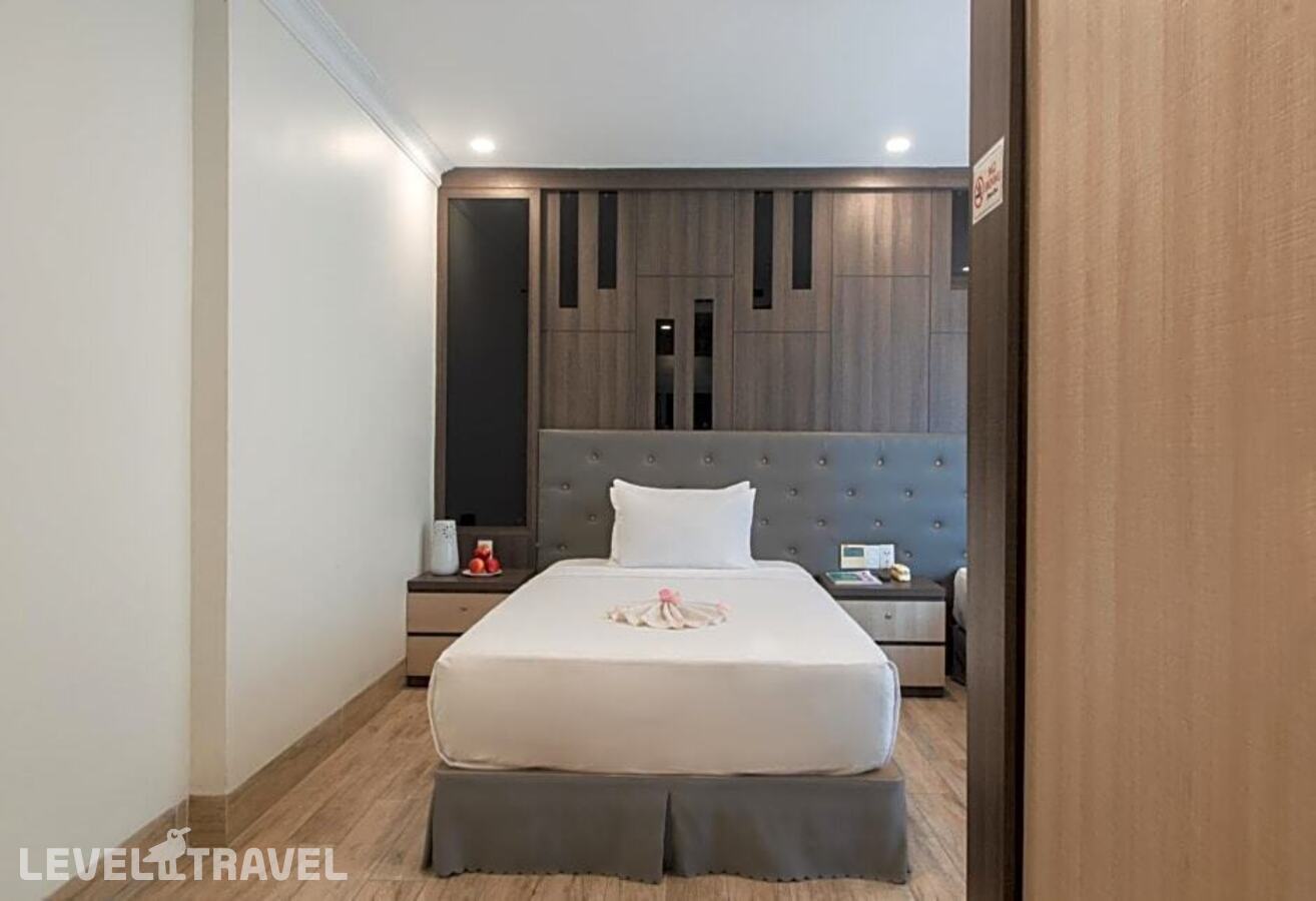 фотографии номера Улучшенный (две односпальные кровати) отеля Seven Seas Hotel Nha Trang в Вьетнам(Нячанг) - фото №4
