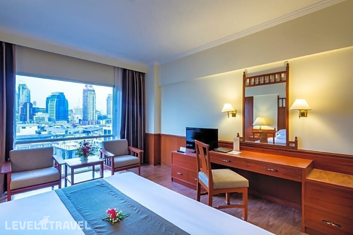 фотографии номера Улучшенный номер отеля Bangkok Palace Hotel в Таиланд(Бангкок) - фото №28