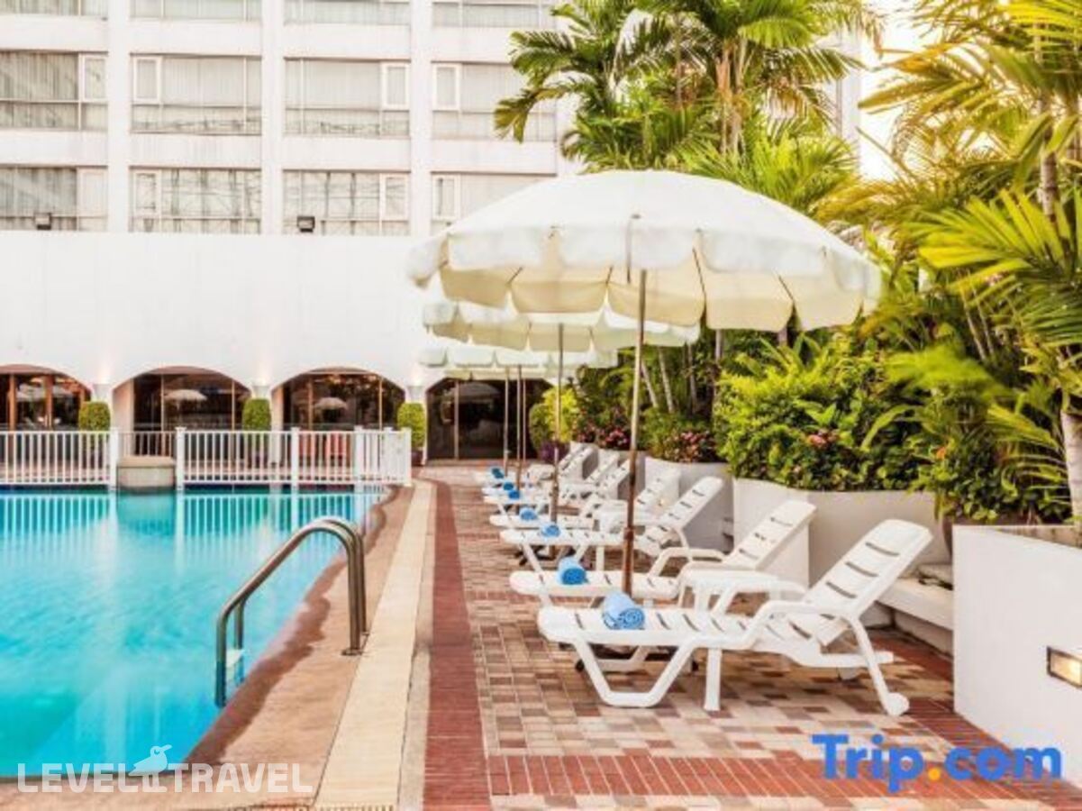 фотографии номера Делюкс отеля Bangkok Palace Hotel в Таиланд(Бангкок) - фото №93