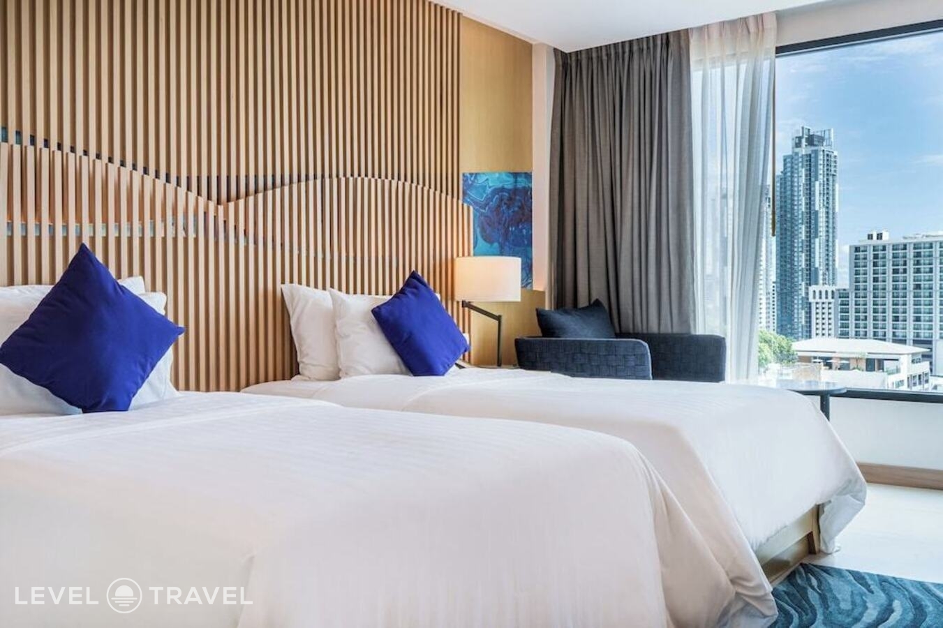 фотографии номера Делюкс (две односпальные кровати) отеля Mytt Beach Hotel в Таиланд(Центральная Паттайя) - фото №2