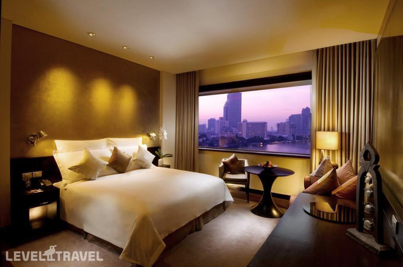 фотографии номера Делюкс с видом на реку отеля Millennium Hilton Bangkok Hotel в Таиланд(Бангкок) - фото №3
