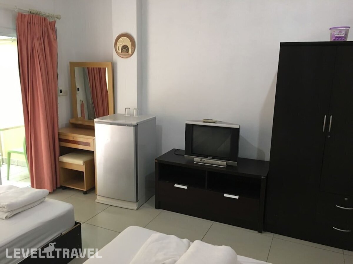 фотографии номера Улучшенный номер отеля Jomtien Hostel в Таиланд(Джомтьен) - фото №10