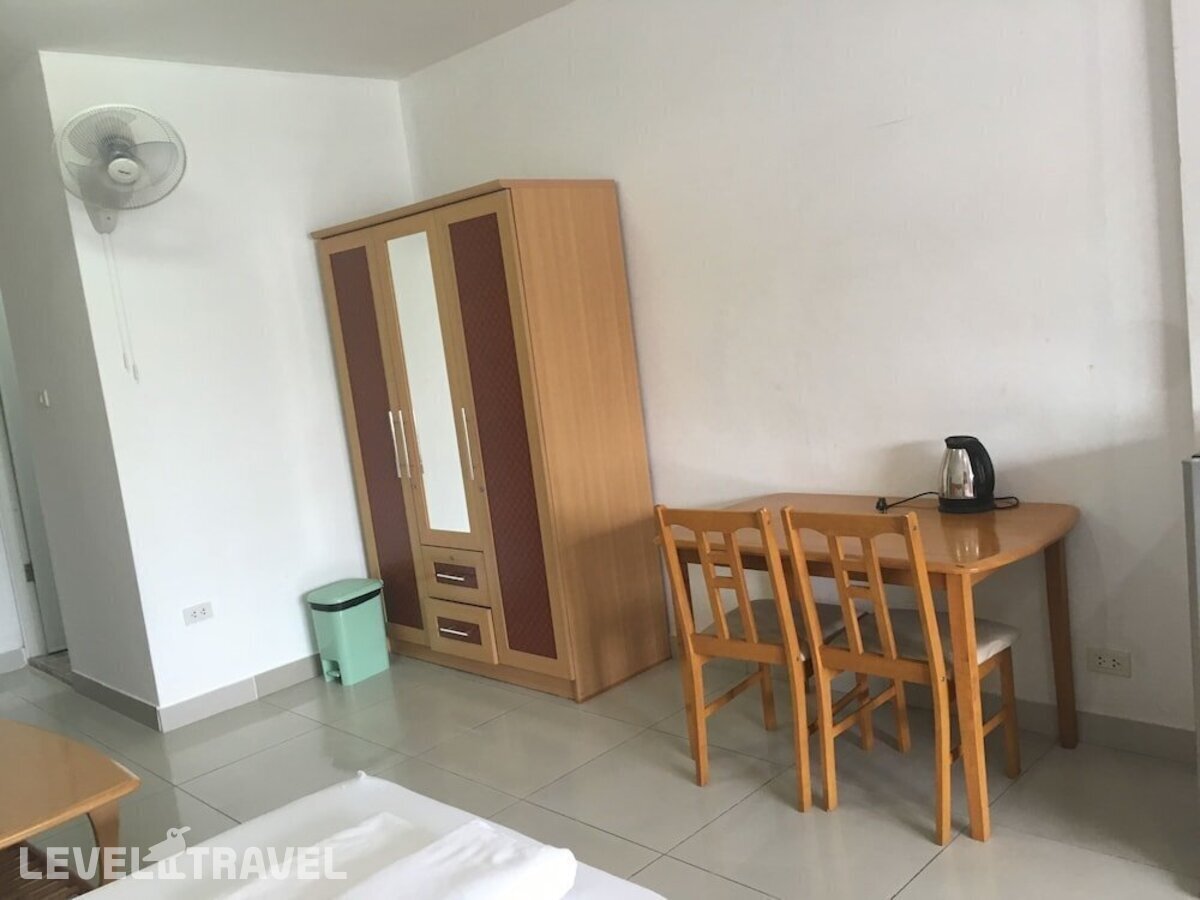 фотографии номера Улучшенный номер отеля Jomtien Hostel в Таиланд(Джомтьен) - фото №8