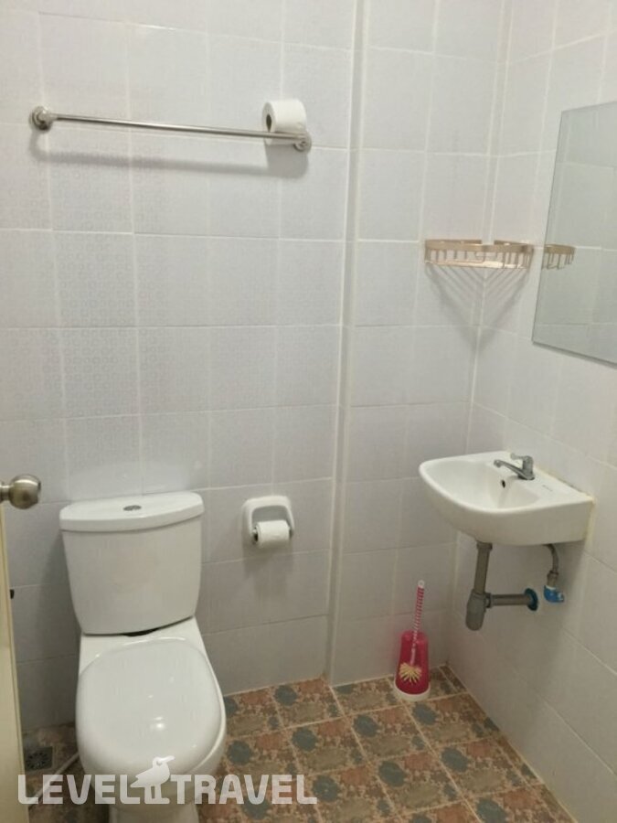 фотографии номера Трехместный улучшенный отеля Jomtien Hostel в Таиланд(Джомтьен) - фото №13