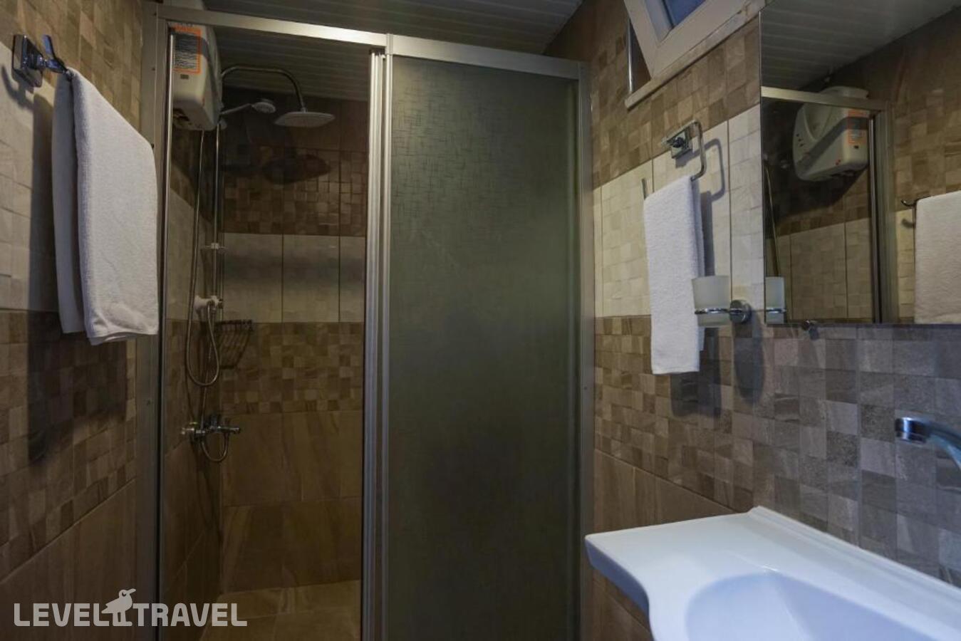 фотографии номера Стандартный (две односпальные кровати) отеля Bora Bora Butik Hotel в Турция(Тосмур) - фото №3