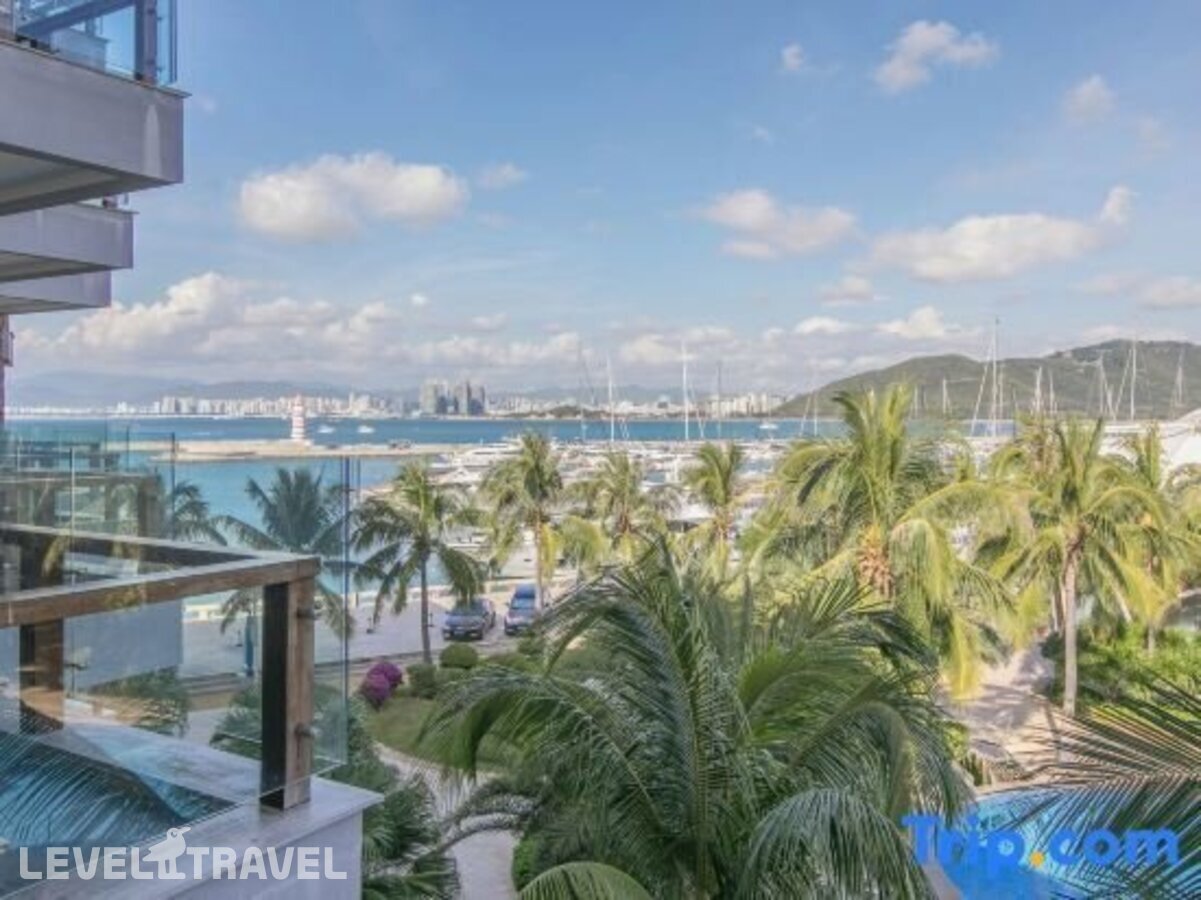 фотографии номера Делюкс с видом на море (две односпальные кровати) отеля Serenity Coast Sanya Marina Hotel в Китай(Санья) - фото №21