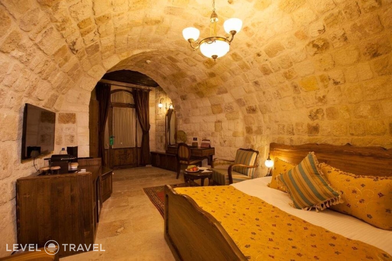 фотографии номера Стандартный (две односпальные кровати) отеля Kayakapi Premium Caves Cappadocia Hotel в Турция(Ургюп) - фото №12
