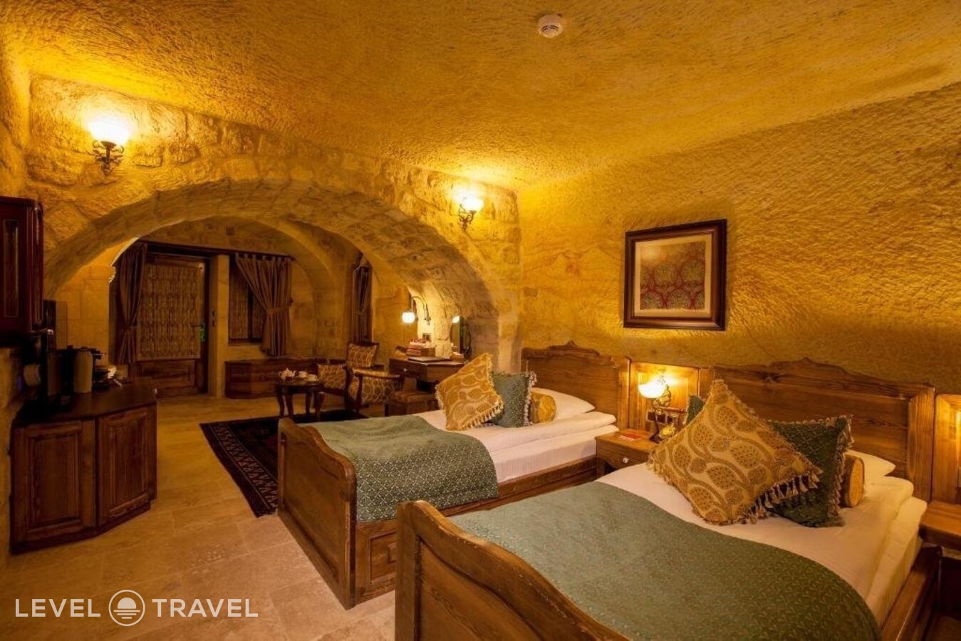 фотографии номера Стандартный (две односпальные кровати) отеля Kayakapi Premium Caves Cappadocia Hotel в Турция(Ургюп) - фото №16