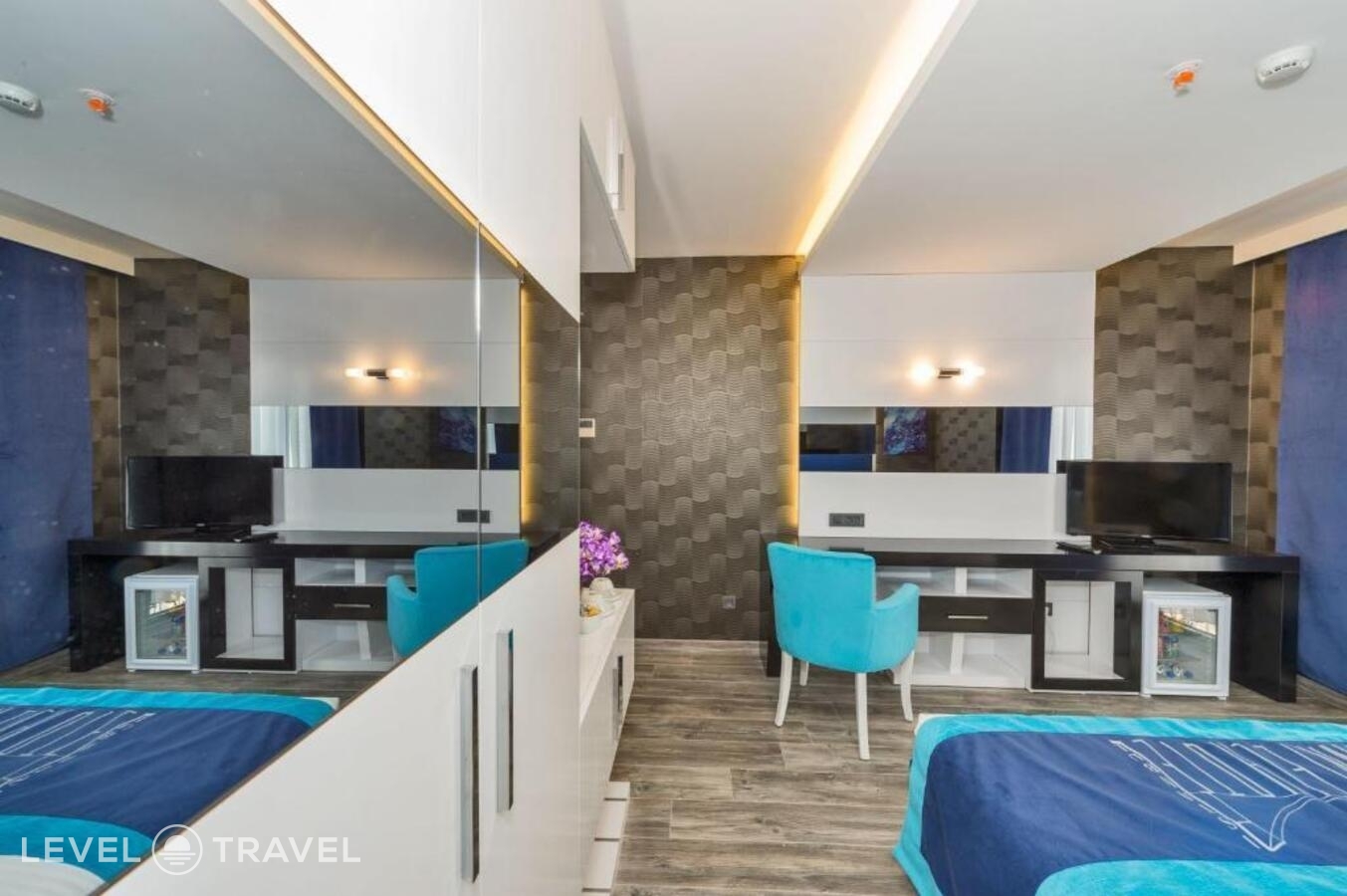 фотографии номера Стандартный (две односпальные кровати) отеля Inntel Hotel Istanbul в Турция(Таксим) - фото №3
