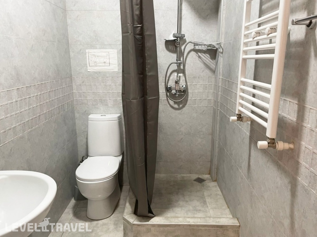 фотографии номера Экономичный (две односпальные кровати) отеля Tomas House в Грузия(Тбилиси) - фото №4