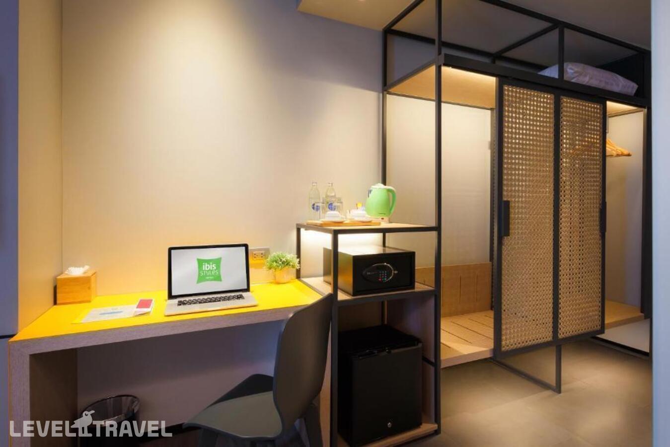 фотографии номера Стандартный (две односпальные кровати) отеля Ibis Styles Bangkok Sukhumvit Phra Khanong в Таиланд(Бангкок) - фото №9
