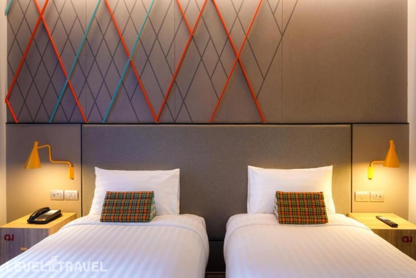 фотографии номера Делюкс (две односпальные кровати) отеля Ibis Styles Bangkok Sukhumvit Phra Khanong в Таиланд(Бангкок) - фото №3