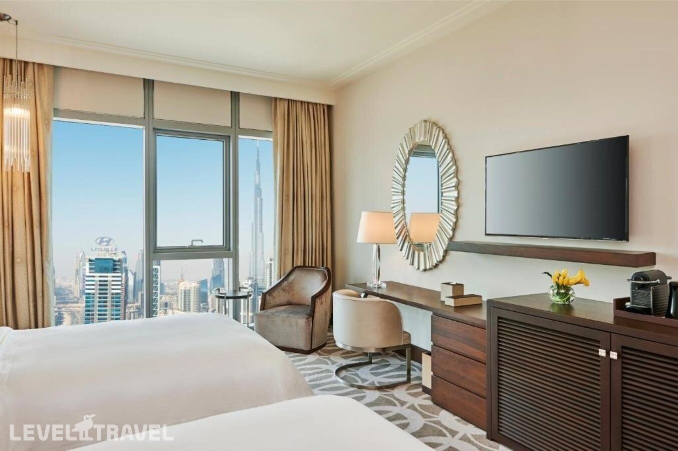 фотографии номера Стандартный (две односпальные кровати) отеля Hilton Dubai Al Habtoor City в ОАЭ(Бизнес Бей) - фото №5