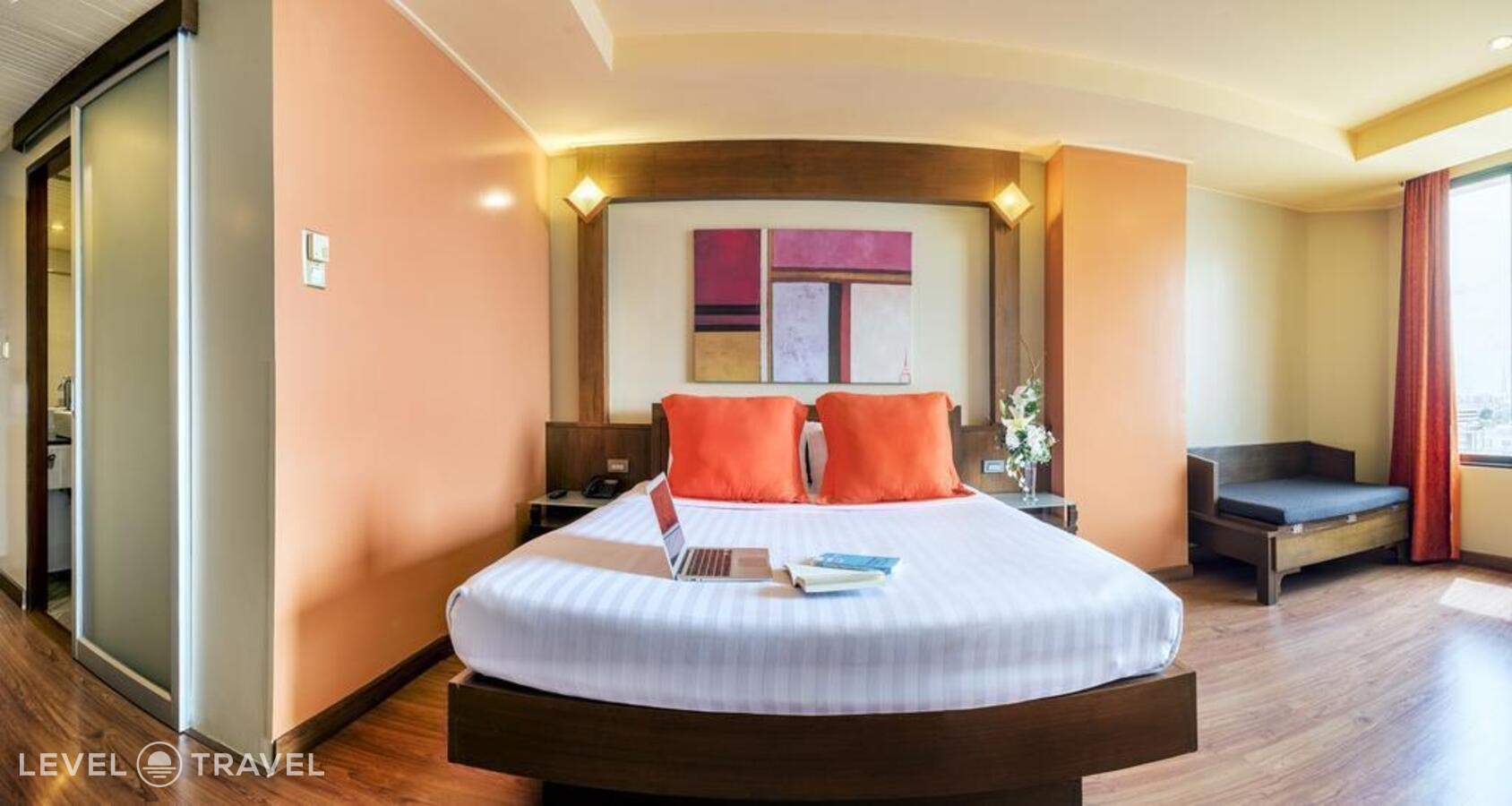 фотографии номера Делюкс отеля Graph Hotel (Ex. Bangkok Chada Hotel) в Таиланд(Бангкок) - фото №6