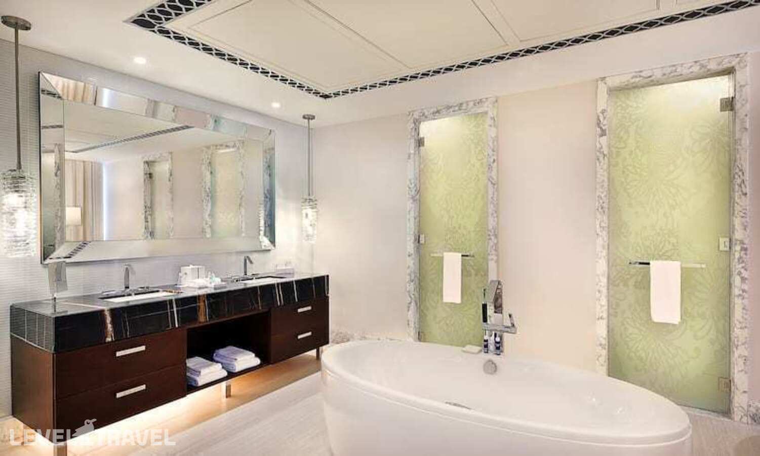 фотографии номера Люкс Chairman отеля Hilton Dubai Al Habtoor City в ОАЭ(Бизнес Бей) - фото №5
