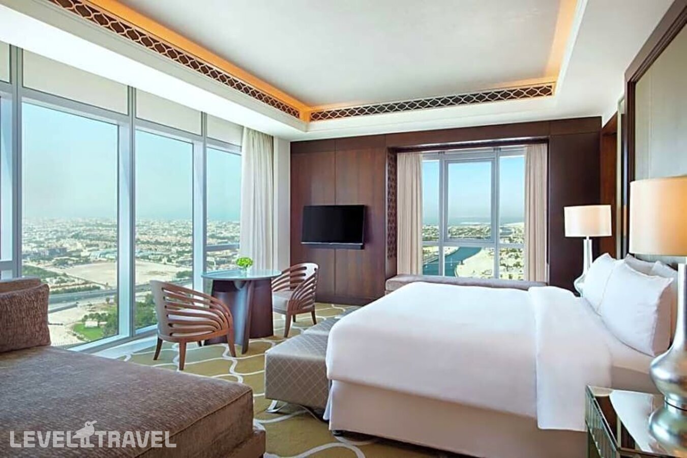 фотографии номера Люкс Chairman отеля Hilton Dubai Al Habtoor City в ОАЭ(Бизнес Бей) - фото №8