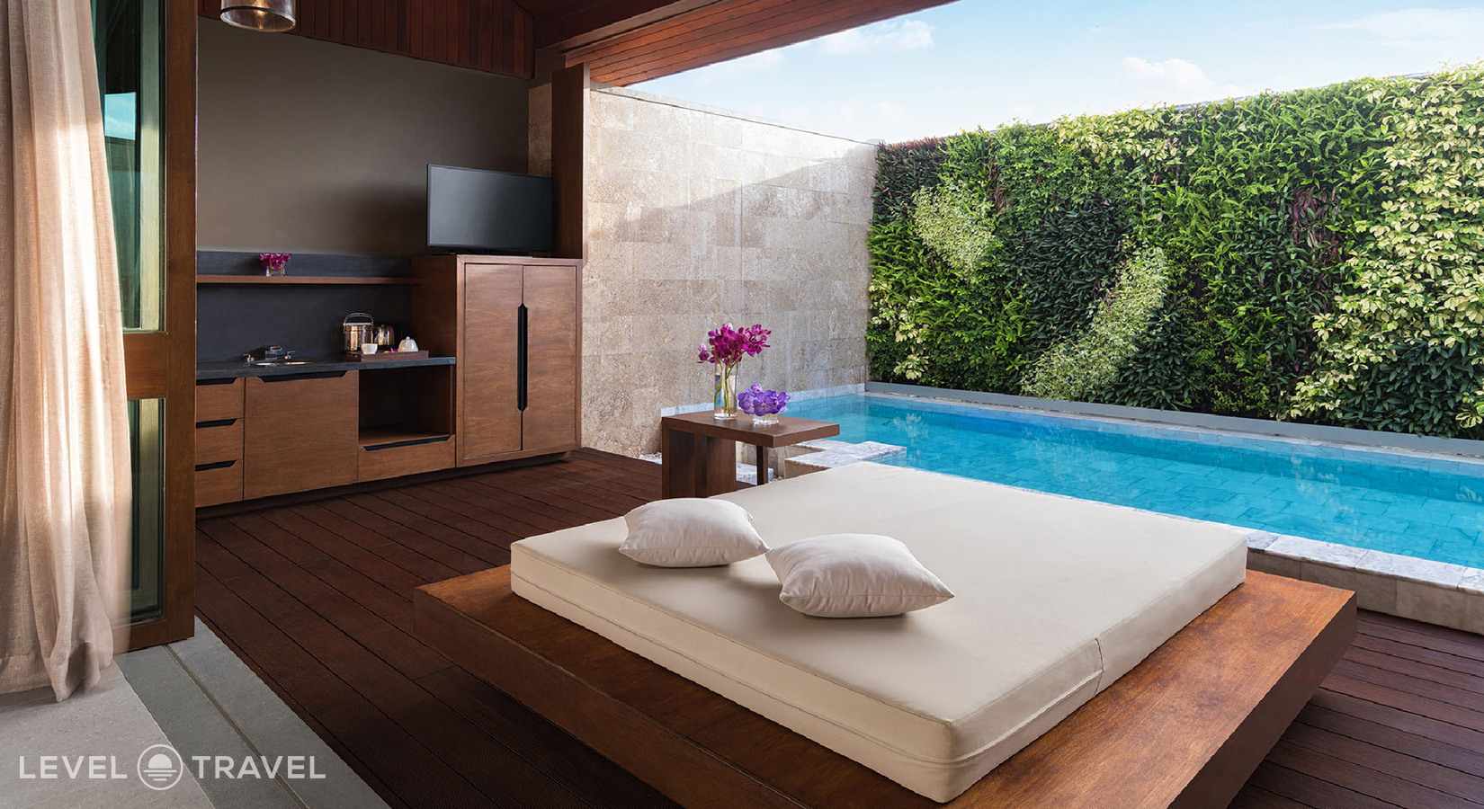 фотографии номера Люкс с бассейном отеля Avista Hideaway Phuket Patong - Mgallery By Sofitel в Таиланд(Патонг Бич) - фото №1