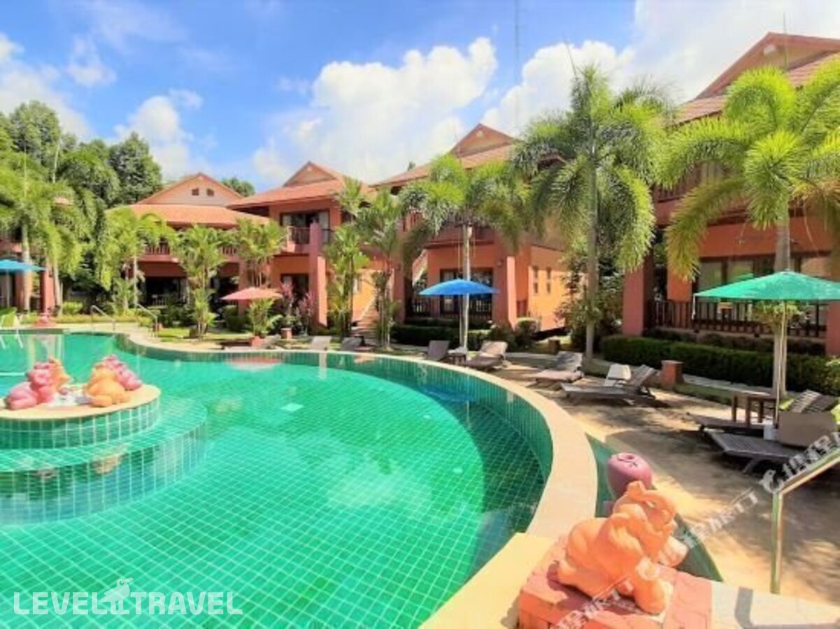 фотографии номера Полулюкс отеля Andamanee Boutique Resort в Таиланд(Ноппарат Тара) - фото №10