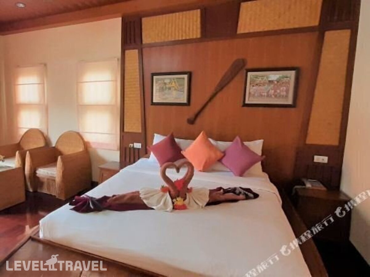 фотографии номера Полулюкс отеля Andamanee Boutique Resort в Таиланд(Ноппарат Тара) - фото №7