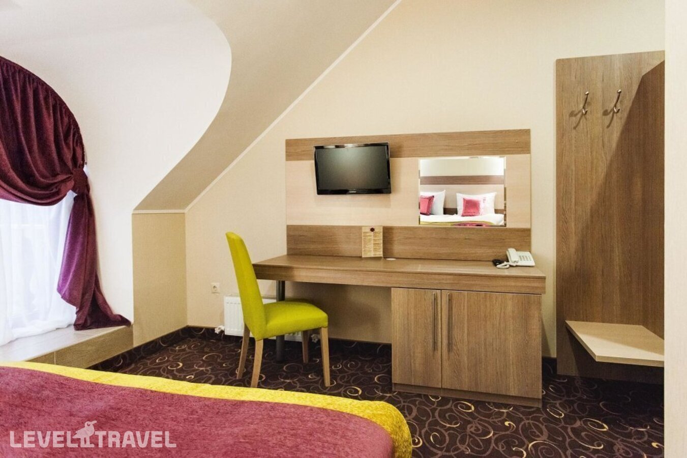 фотографии номера Стандартный (две односпальные кровати) отеля City & Business Hotel в Россия(Минеральные Воды) - фото №2