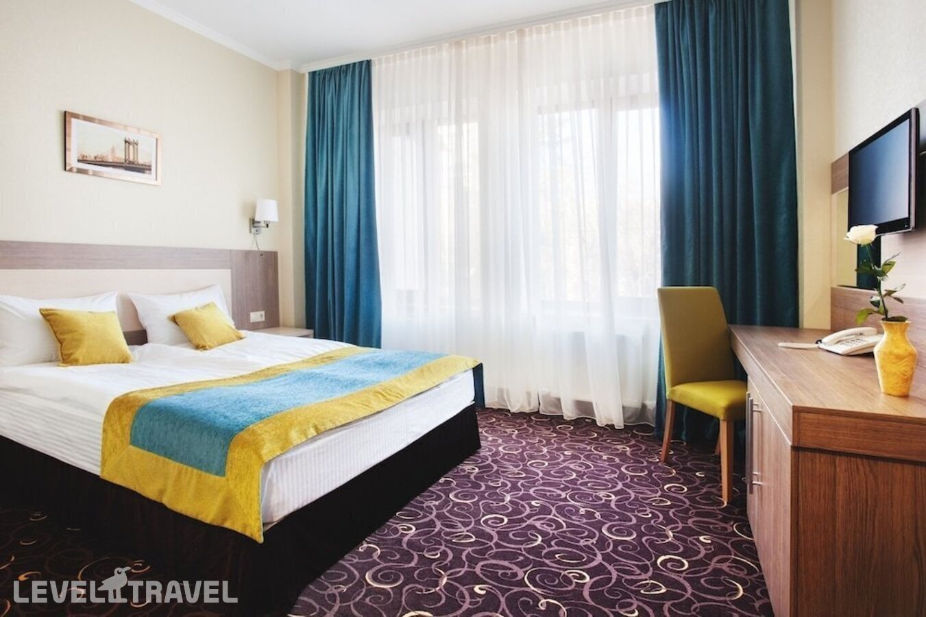 фотографии номера Стандартный (две односпальные кровати) отеля City & Business Hotel в Россия(Минеральные Воды) - фото №9