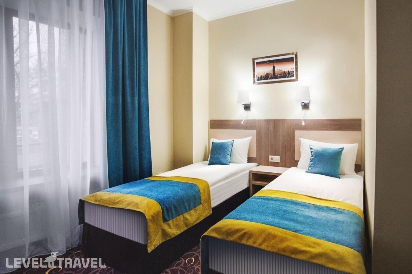 фотографии номера Стандартный (две односпальные кровати) отеля City & Business Hotel в Россия(Минеральные Воды) - фото №1
