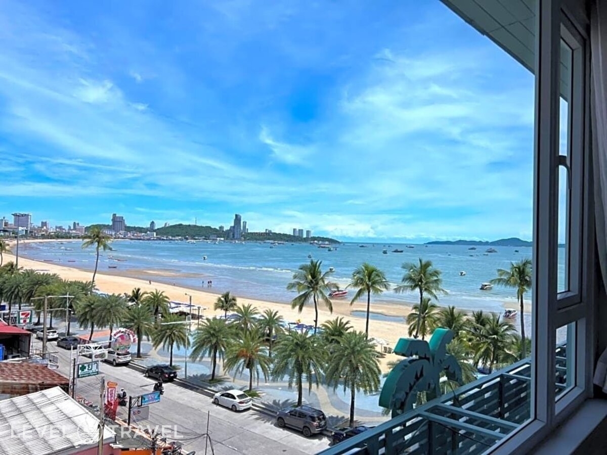фотографии номера Стандартный номер отеля The Beach Front Resort в Таиланд(Центральная Паттайя) - фото №19
