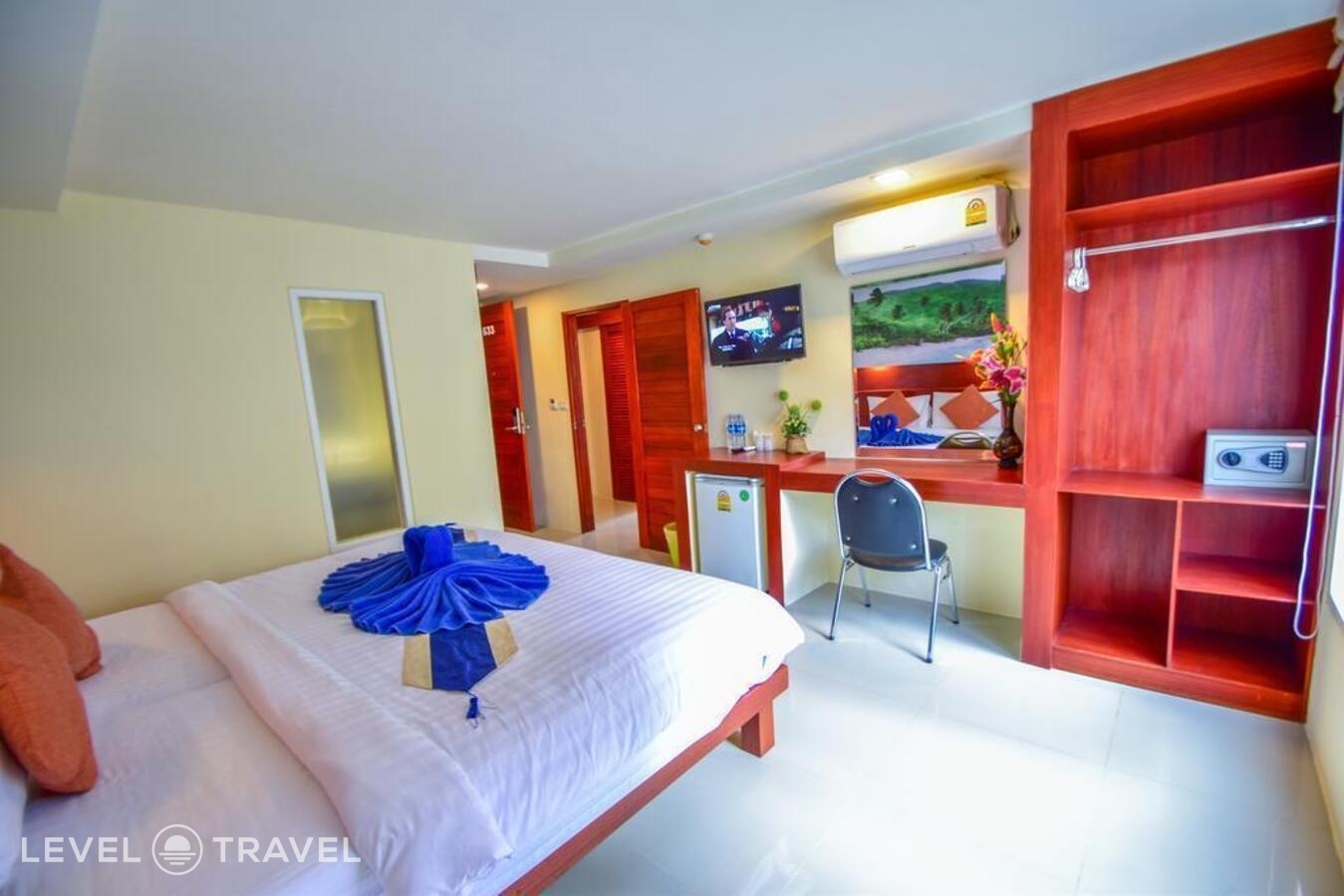 фотографии номера Делюкс отеля Patong Buri Resort в Таиланд(Патонг Бич) - фото №1