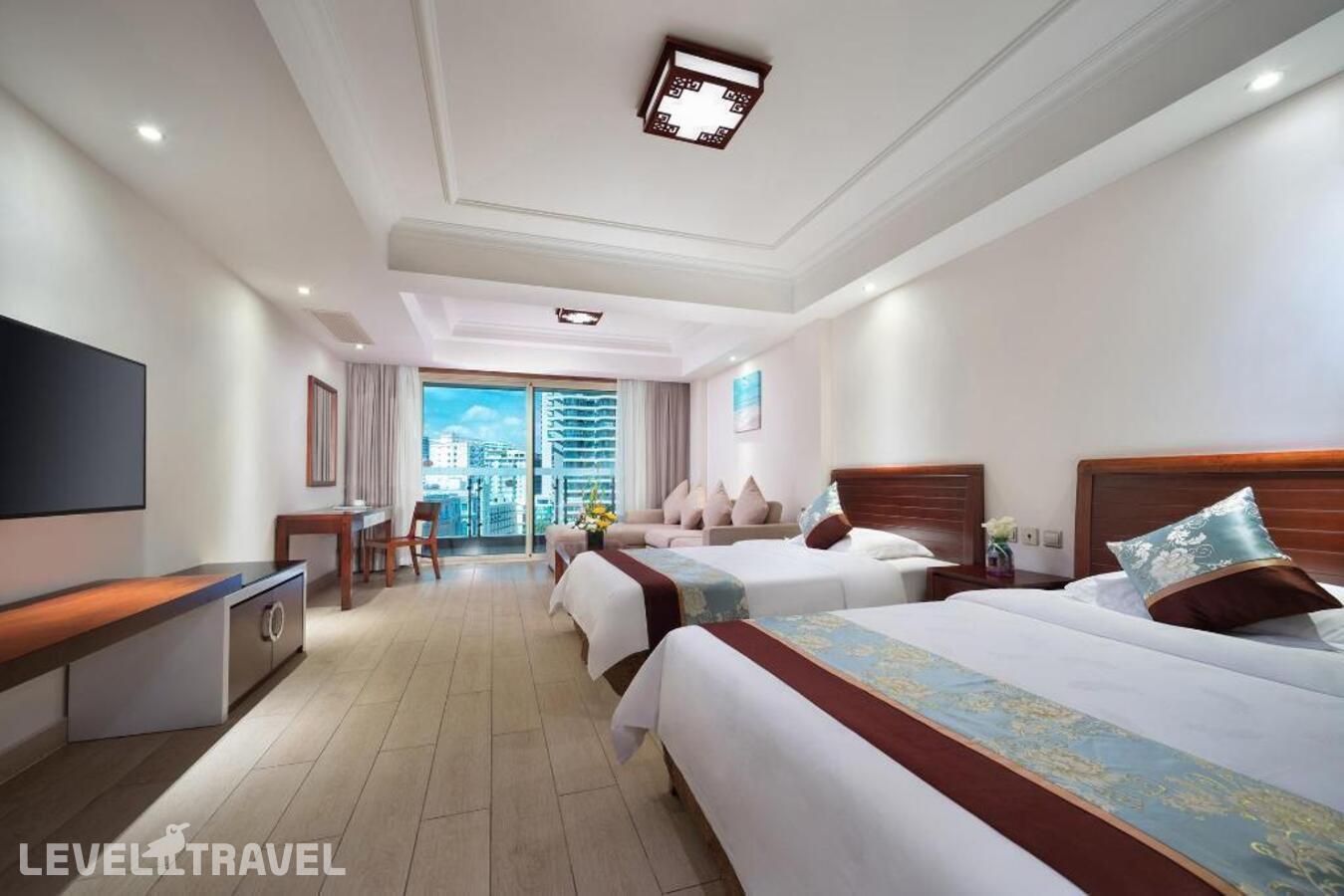 фотографии номера Делюкс с видом на бассейн отеля Sanya Baohong Shanghai Huating Boutique Hotel в Китай(Дадунхай Бэй) - фото №2