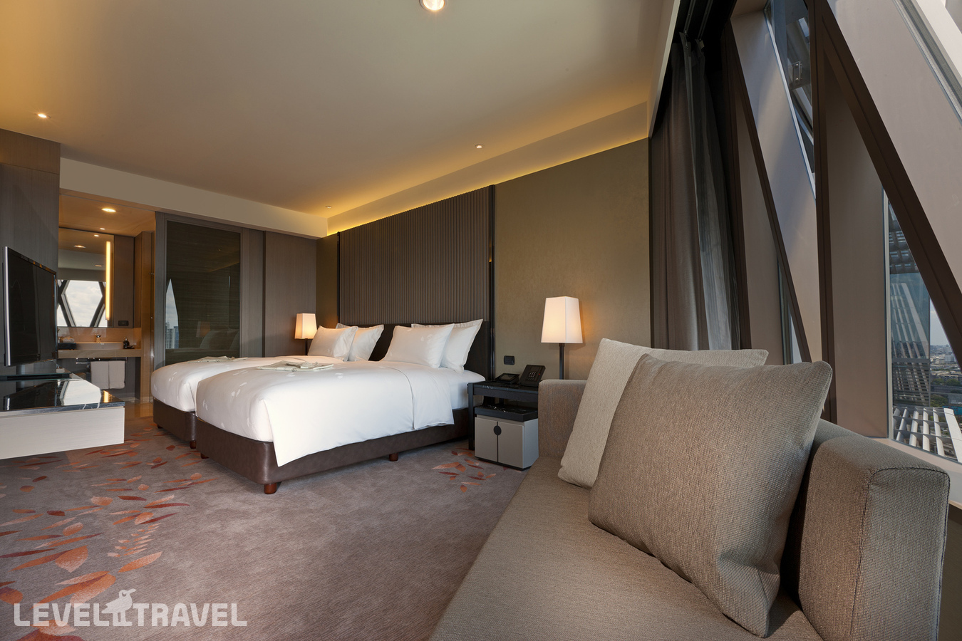 фотографии номера Люкс роскошный отеля The Okura Prestige Bangkok в Таиланд(Бангкок) - фото №2