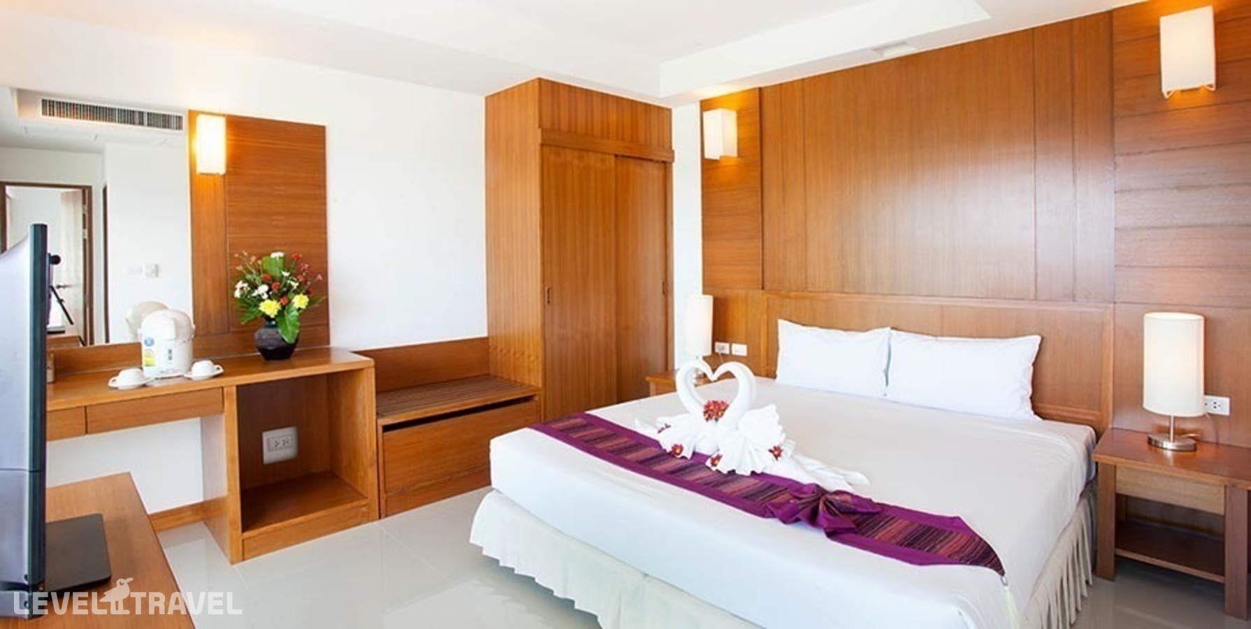 фотографии номера Люкс Princess с видом на море отеля Rawai Princess Hotel в Таиланд(Равай) - фото №2